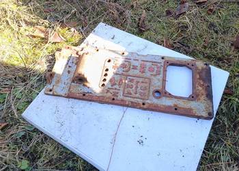 Pokrywa skrzyni biegów ursus c360