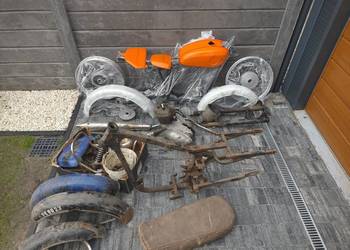 Wsk 125 do złożenia pomalowana