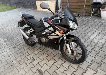 Honda CBR125 . Stan bdb , raty , transport