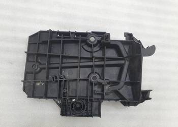 PODSTAWA AKUMULATORA PEUGEOT 407 9645693080