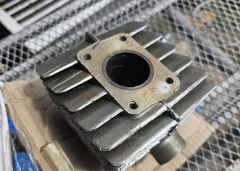 Nowy cylinder plus tłok komar romet motorynka oryginał prl