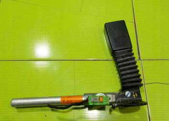 CLC CL203 09r zapinka pasa lewa przod z napinaczem