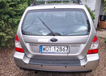 Subaru forster, 2006, automat, na chodzie lekko uszkodzony