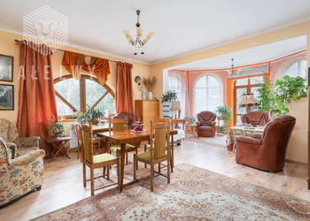 Oferta sprzedaży domu wolnostojącego 670m2 Warszawa Spartakusa