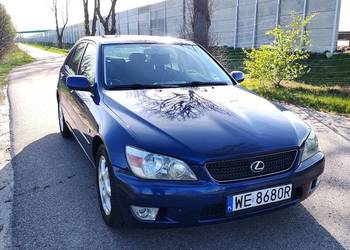 Sprzedam samochód Lexus is 200