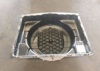 PAS TYLNY / WANNA AUDI A8 4.2 TDI 4E0803265