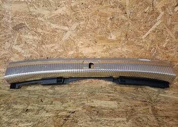 AUDI A4 B9 KOMBI OSŁONA PROGU BAGAŻNIKA CHROM 8W9864513