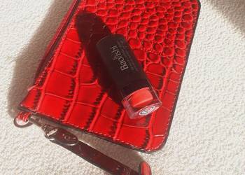 saszetka czerwona + gratis pomadka