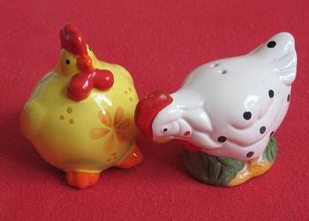 Kury - Sól i pieprz - 8 x 9 x 6 cm - solniczka i pieprzniczka