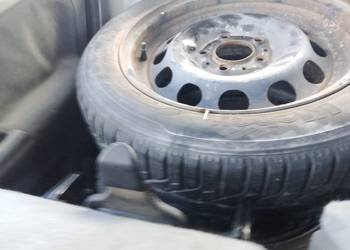 Felgi z oponami zimowymi BMW 4 Sztukido negocjacji