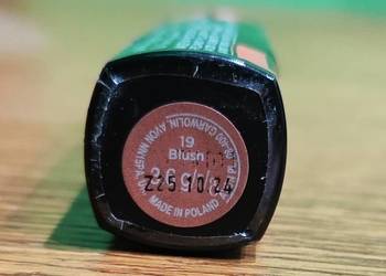 Szminka Ultramatowa Avon - 19 Blush