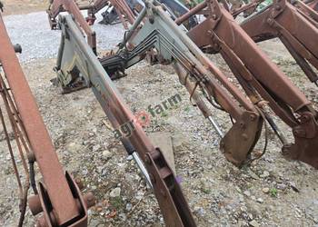 Ładowacz czołowy Agram Q630