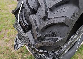 Sprzedam opony 420/70R28 Sprzedam opony 420/70R28