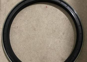 Uszczelniacz 87355801 CVT Maxxum Puma Profi CNH Uszczelniacz 87355801 CVT Maxxum Puma Profi CNH