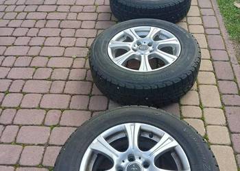 Komplet felg aluminiowych z oponami zimowymi 5x114,3 66,1 16stki 2024