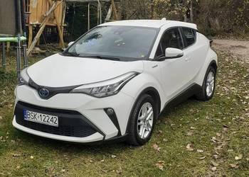 Toyota chr hybryda 2021