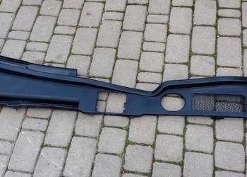 8R1 819 447 C podszybie plastikowe maskownica Audi Q5