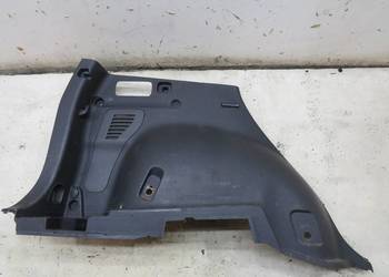 BOCZEK BAGAŻNIKA LEWY RAV 4 III LIFT 64740-42050