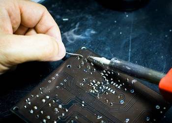 Zleć lutowanie elementów SMD/THT! Montaż PCB na zlecenie