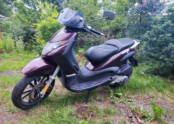 Piaggio Beverly 200