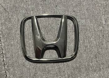 Honda Jazz Znaczek Logo Tył 75701-t5a-0000