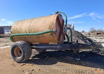 Beczkowóz o pojemności 7 tyś litrów