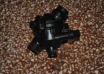 Termostat BMW E90 E60 E61 E63 E65 X5 E70  Z4 E85  X3 E83