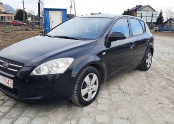 Kia Cee'd 1.4 16V Benzyna / Serwisowany / Klima / Alu / Zadbany / Opłacony