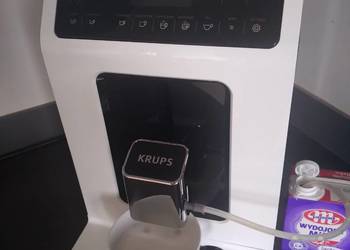 Expres Krups EA 89 stan idealny.