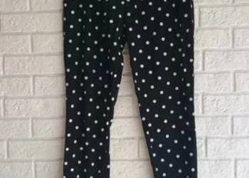 Leginsy czarne w białe grochy na gumce bawełniane