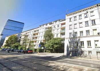 3pok, 62met, okolice Dąbrowskiego 2 PIWNICE/STRYCH (Wrocław)