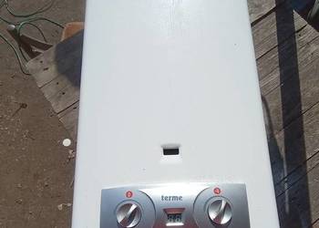 Gazowy przepływowy ogrzewacz wody zabiore(wiszący na ścianie)