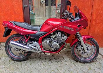 Sprzedam Yamahę xj600. Super stan .20. tyś .przebiegu.