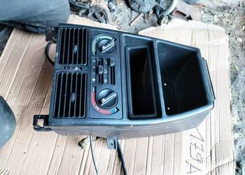 FIAT UNO konsola środkowa panel nawiewu