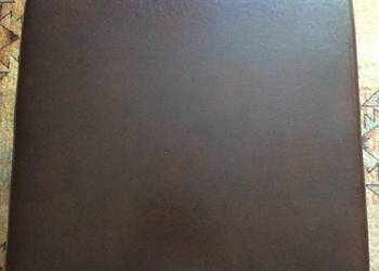 Pufa duża kwadratowa skórzana. Wymiary 70cm x 70cm Wys.38cm.