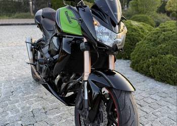 Kawasaki ZR750 2011r