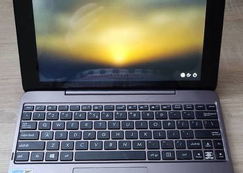 ASUS T-100H Mobile Deck, odpinana klawiatura