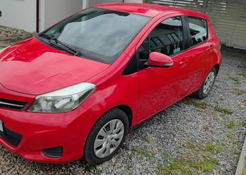 Toyota Yaris III, salon PL
