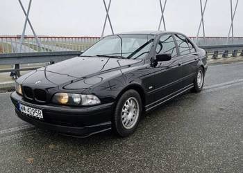 BMW E39 520i