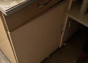 Szafka PRL z dzrzwiczkami inszufladami odbiór Lublin 30 zł