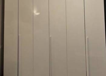 Szafa lakierowana 240