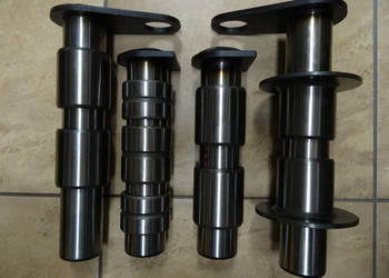 Kubota KX057-4 U55-4 U50-5 U48-4 sworznie + tuleje tulejowanie łyżki