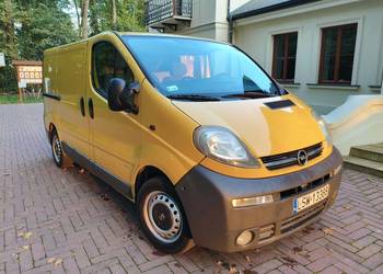 Opel Vivaro Trafic 1.9CDTI 100KM 6 bieg Klima Hak