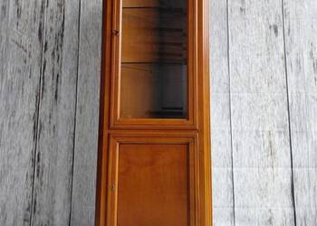 ładna przeszklona witryna narożnikowa SELVA / 308