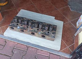 Głowica Silnika Ursus C-385 902 904 912 914 1014 Zetor 8011 8111 8045 8145