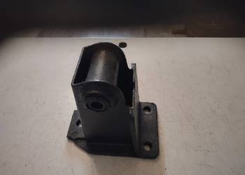 FIAT 125P FSO POLONEZ WSPORNIK RESOR 3 ŚRUBY