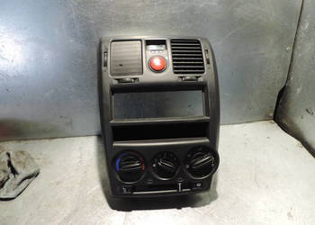 PANEL ŚRODKOWY KRATKA NAWIEWU PANEL NAWIEWU HYUNDAI GETZ FL