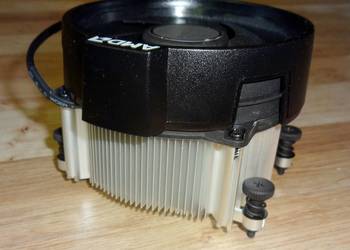 Radiator z wentylatorem (podstawka 9cm x 5.5cm)