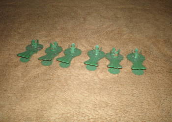 Sprzedam klipsy na choinke do świeczek, używane, stan dobry, z PRL-u