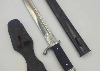 niemiecki (P. Schaaf Solingen, sygnowana głowa rycerza)-oryginalny